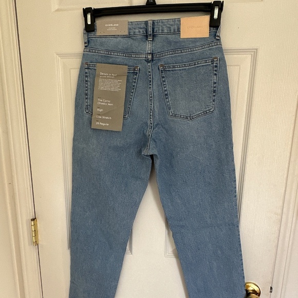 NWT Everlane The Curvy Cheeky Straight Jean, High Rise, 26 Regular - Picture 4 of 8